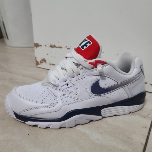 Nike Other - Nike Kids White and Navy Sneakers